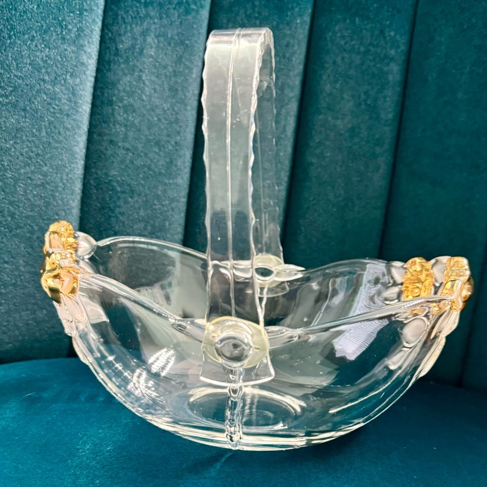 Mikasa Crystal Bowl With Gold Roses